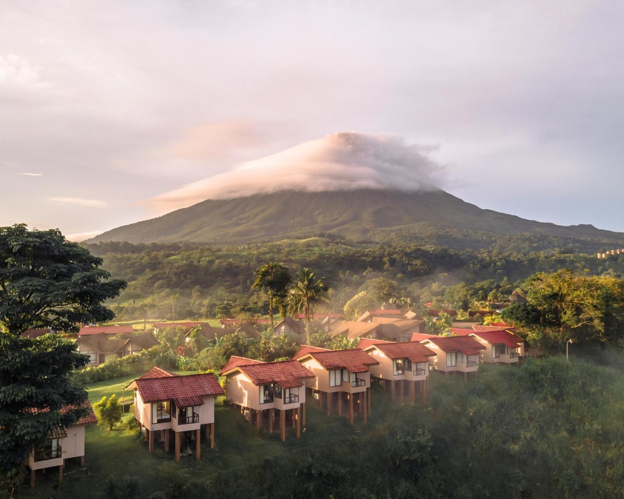 Montana De Fuego Mountain Resort & Spa La Fortuna Oda fotoğraf